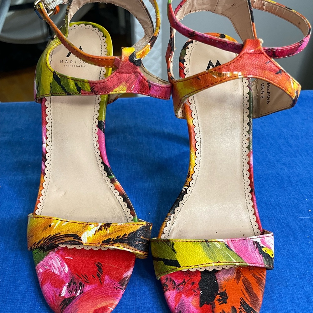Madison Women's Vibrant Strappy Sandals